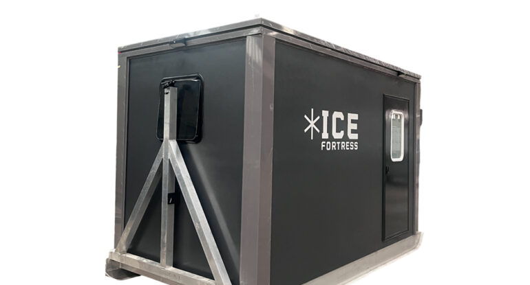 Ice fishing house